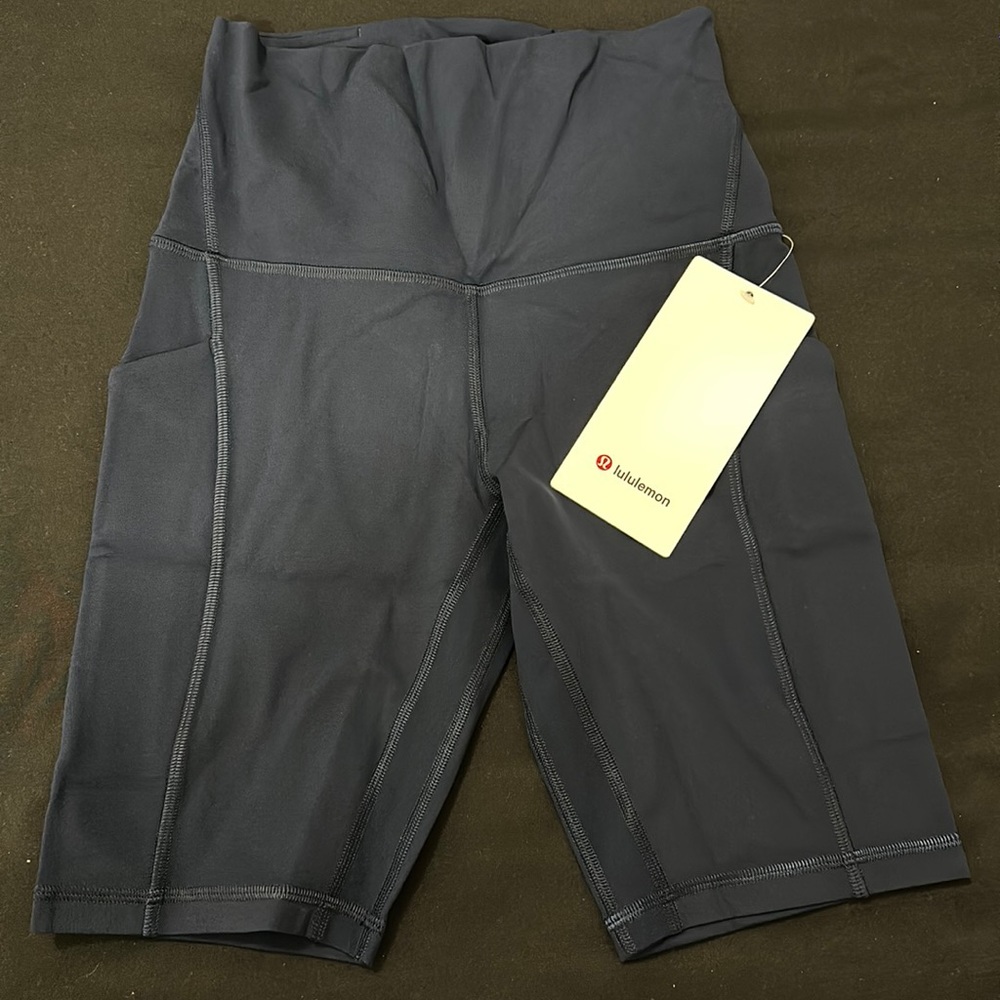 Lululemon Align HR Short 8” Pockets